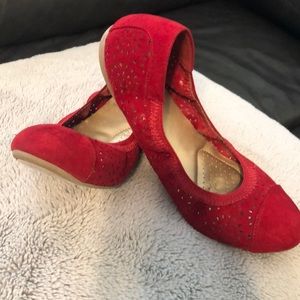 Dexflex comfort red ballet flats